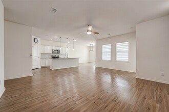 Building Photo - 1017 White Birch Ln