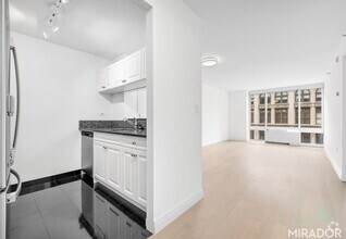 Building Photo - 60 W 23rd St