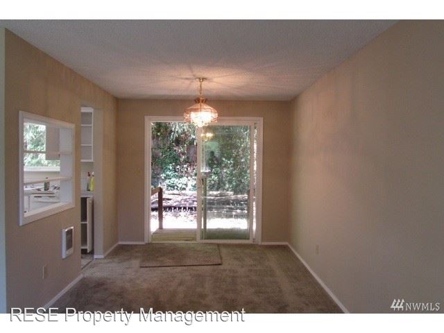 Building Photo - 9307 Trillium Cir W