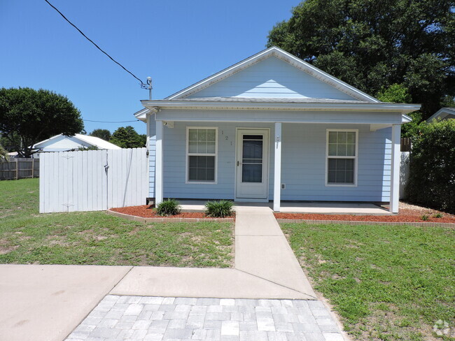 Building Photo - 121 Half Acre Ln