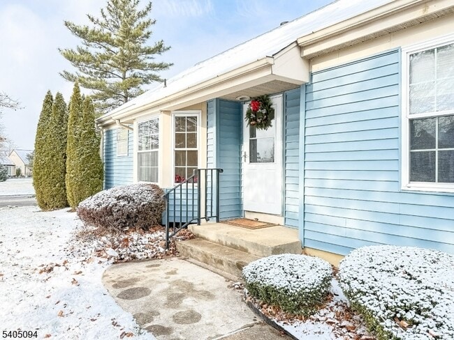 Foto del edificio - 167 Concordia Cir