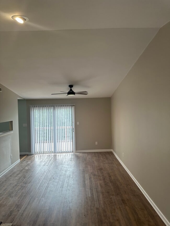 Photo - 8600 Olde Colony Trail (Knoxville, TN) Apartment
