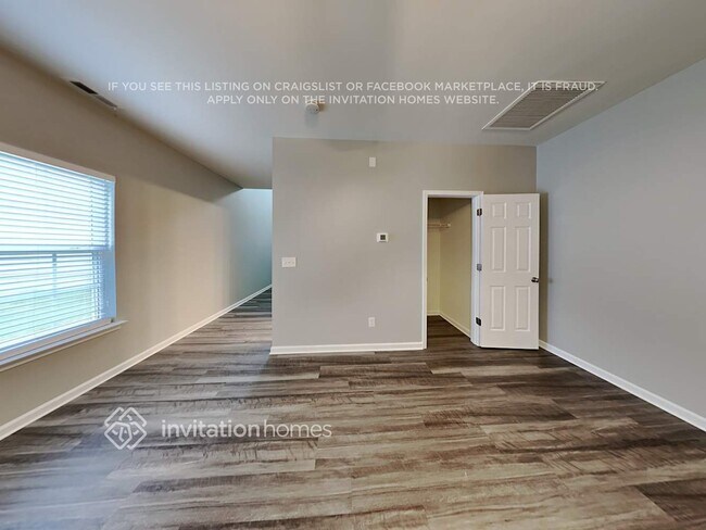 Building Photo - 3121 Rendezvous Dr