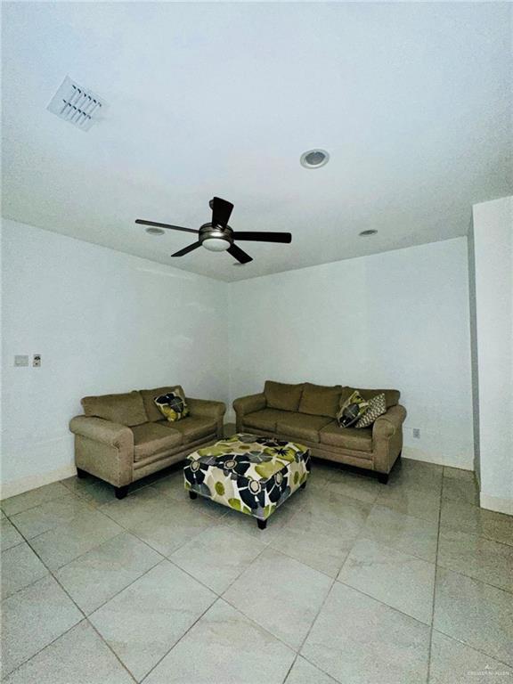 Foto del edificio - 1433 Ozark Ave