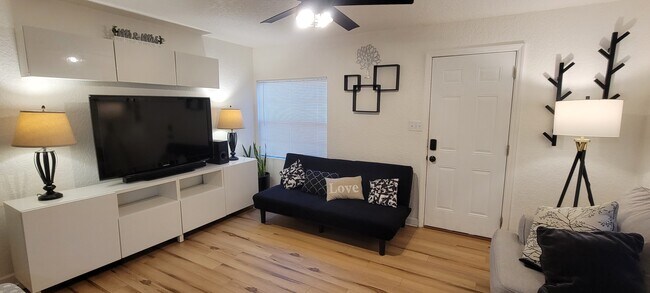 Photo - 165 W Crystal Lake Ave House