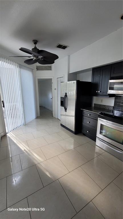 Foto del edificio - 1041 Aragon Ave