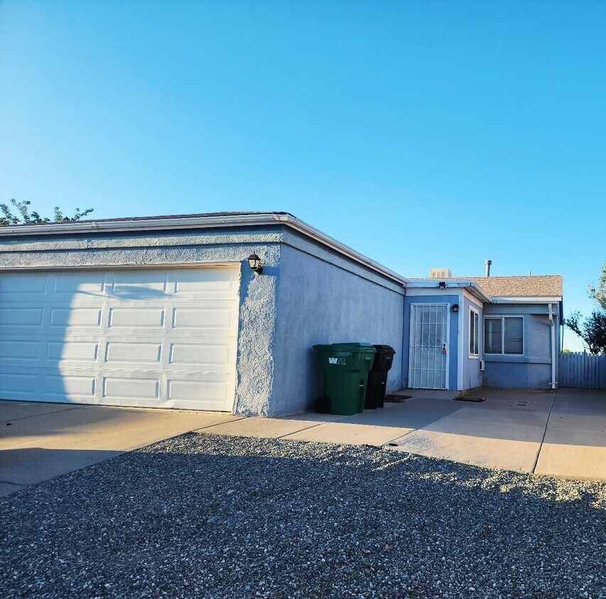 2 bedroom Rio Rancho - 2 bedroom  Rio Rancho