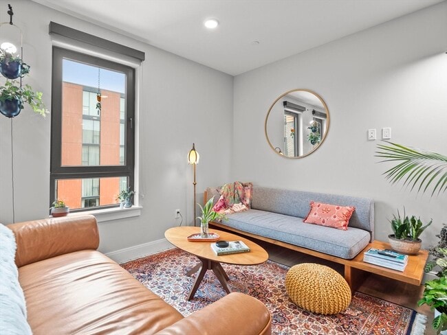 Foto del edificio - 9 Central St