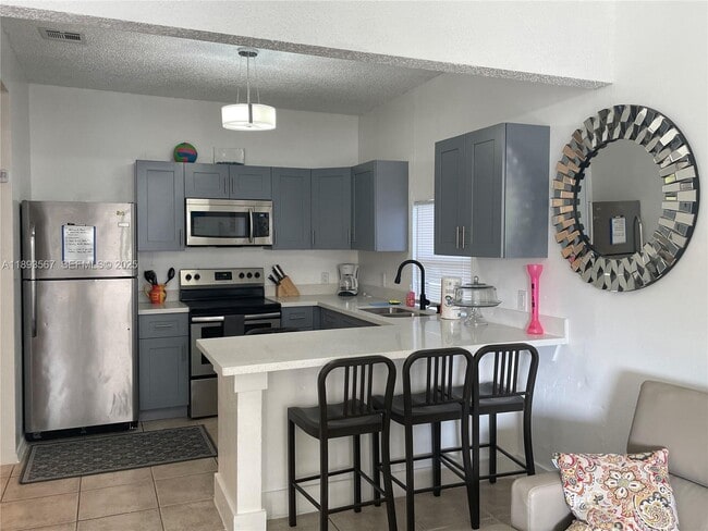 Building Photo - 5504 NW 3rd Ave