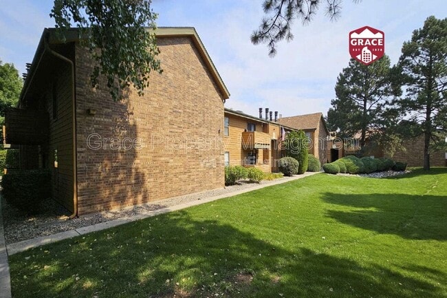 Photo - 3335 S Ammons St House