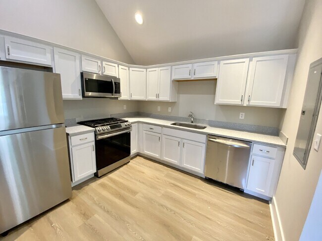 Foto del edificio - One Bedroom Apartment for Rent in the Heart of Old Town!