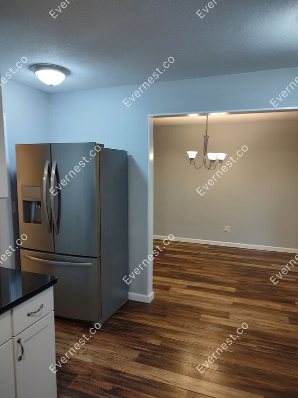 Foto del edificio - 2917 NW Bristol Ct