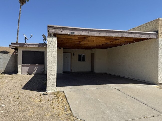 Foto del edificio - 5723 N 68th Dr