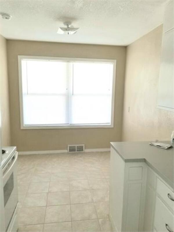 Building Photo - 4918 E Morris St