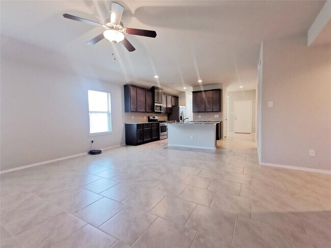 Foto del edificio - 23747 Piedmont Forest Dr