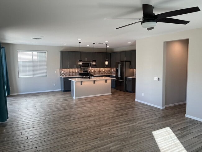 Foto del edificio - 17430 N 184th Ln