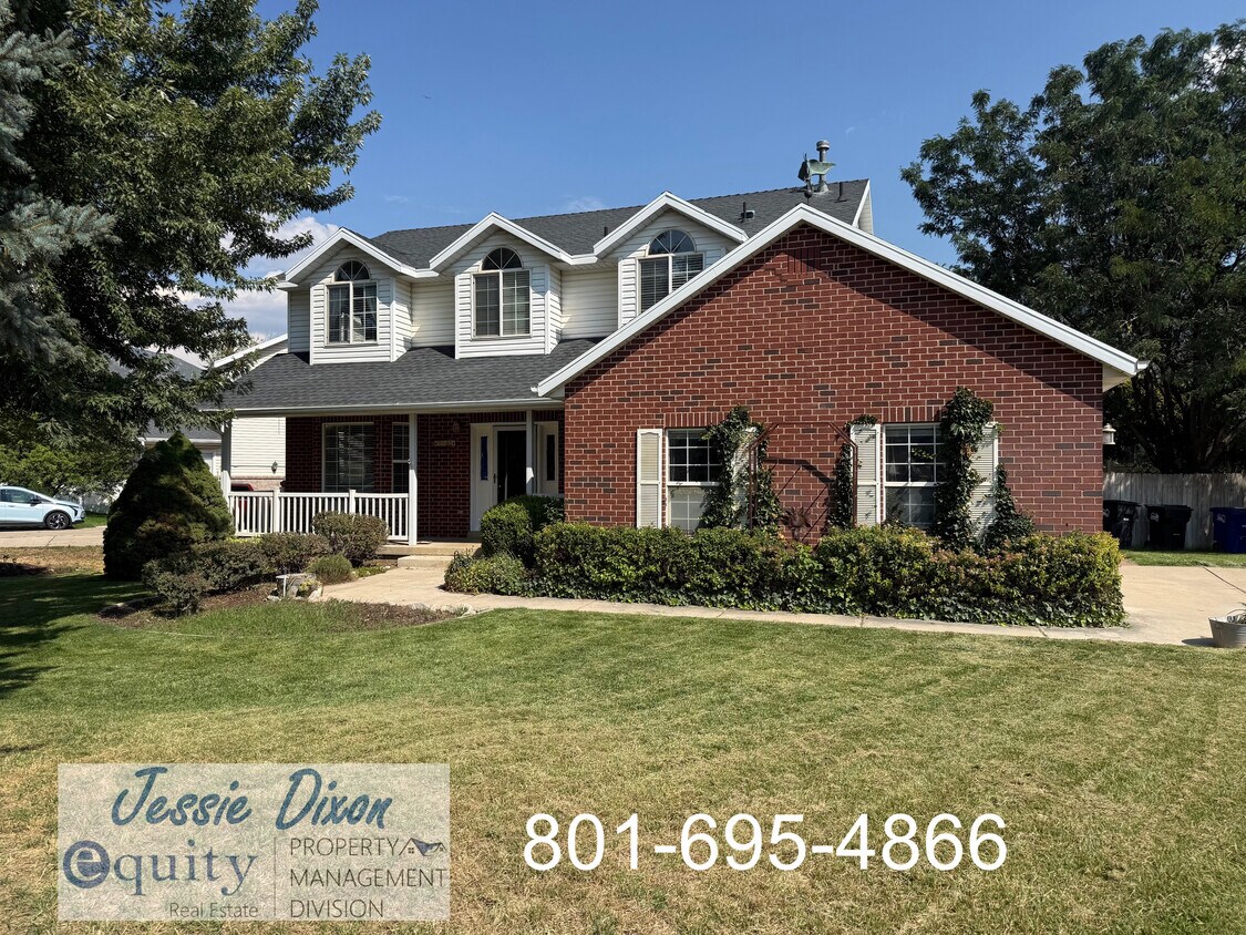 Foto principal - 1948 E Cedar Loop Dr