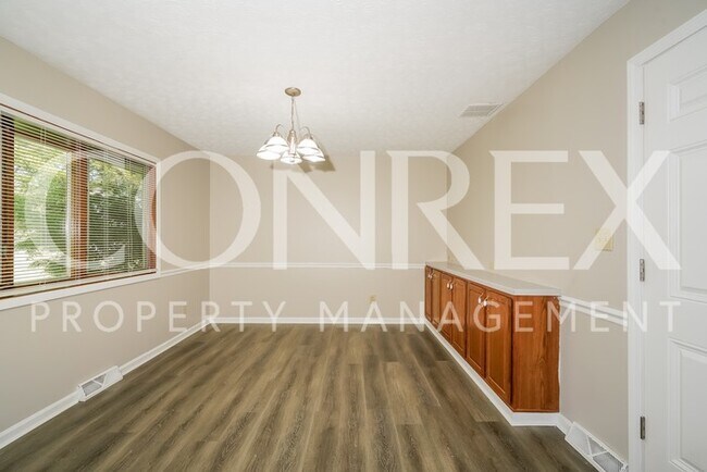 Foto del edificio - Great 4 Bedroom Home!