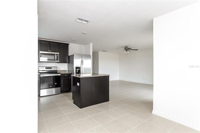 Building Photo - 1724 Canaan Lp