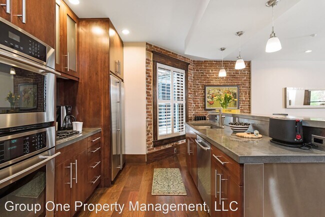 Foto del edificio - 1 br, 1 bath House - 479 Main St.