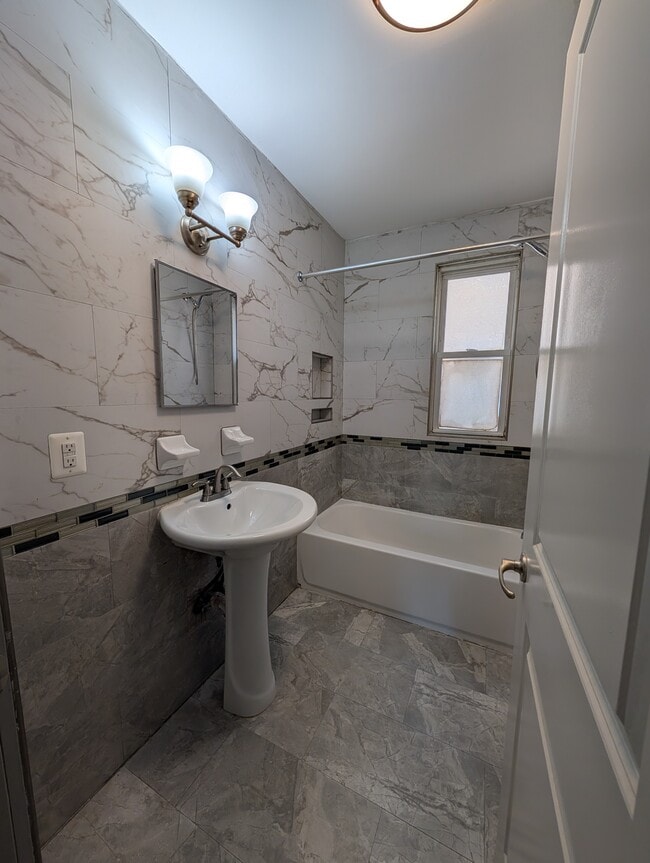 Photo - 1 Bed 1 Bath House