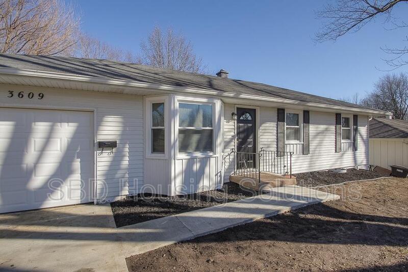 Foto principal - 3609 Randall Dr