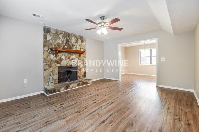 Building Photo - 5359 Kemper Pl