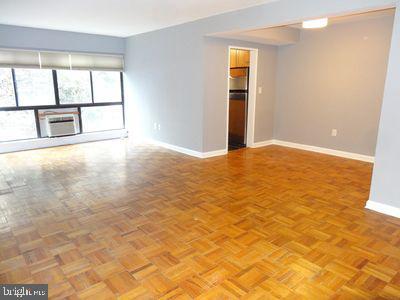 Foto del edificio - 3901 Tunlaw Rd NW
