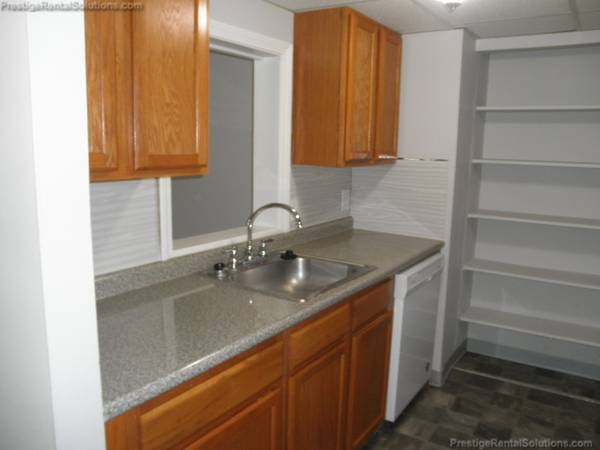 Foto del edificio - 36 Greentree Ln