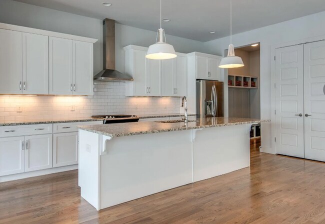 Foto del edificio - 868 Kirkwood Ave