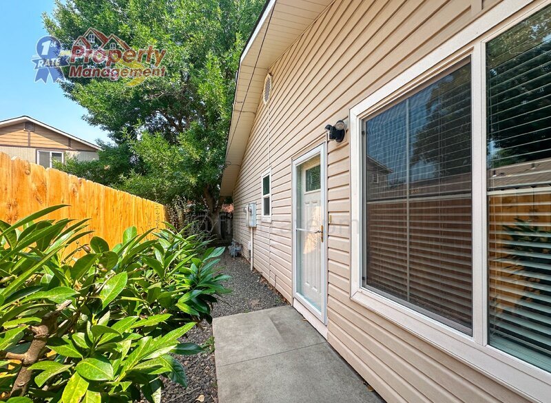Primary Photo - 3484 N 36th St