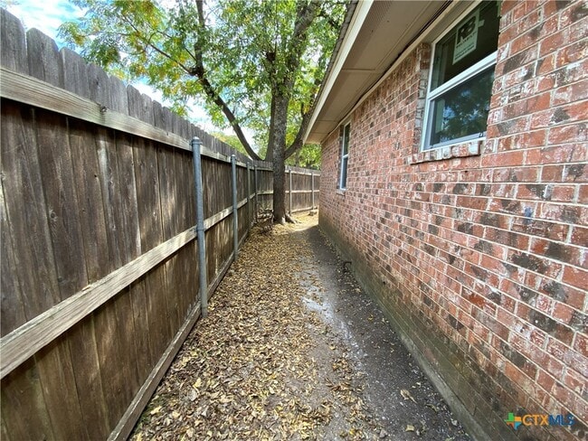 Foto del edificio - 911 N Penelope St