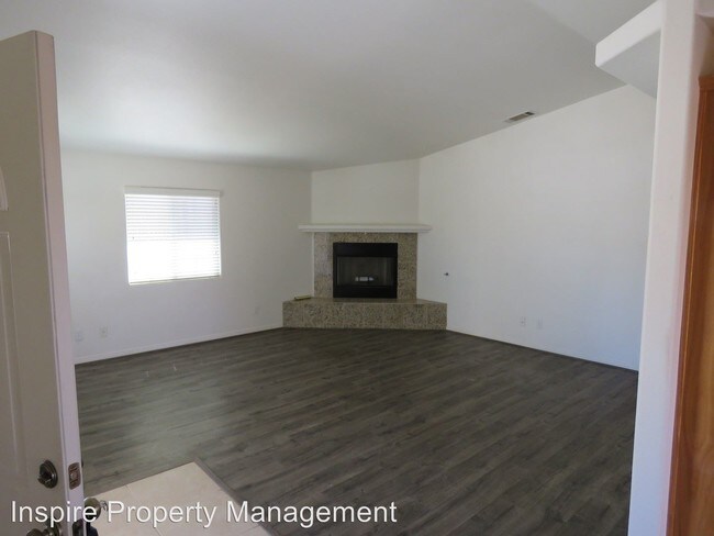 Building Photo - 3 br, 2 bath House - 7438  Goleta Ave