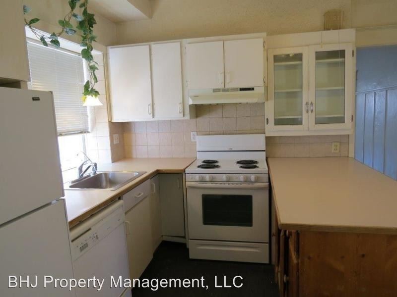Primary Photo - 336 W Brundage St