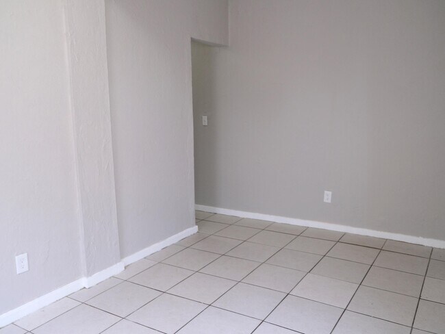 Foto del edificio - 1104 22nd St
