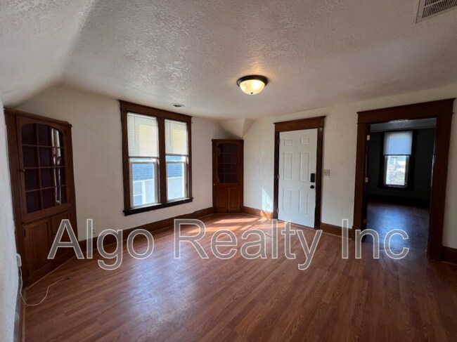 Foto del edificio - 1040 Jessie St