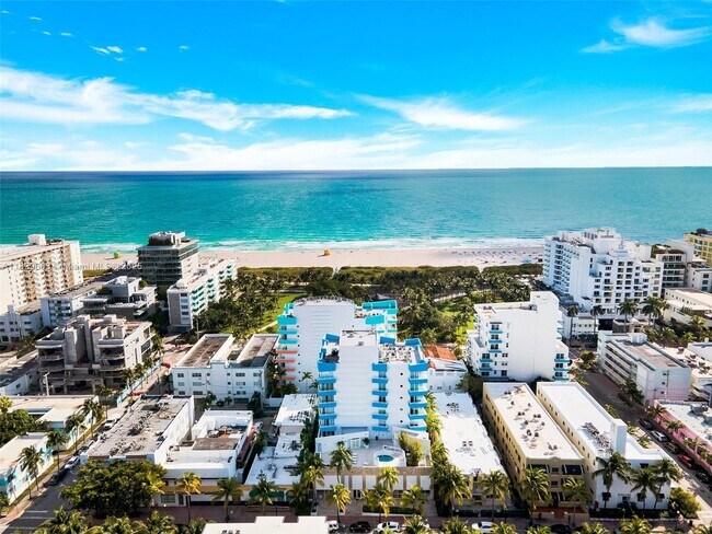Foto del edificio - 225 Collins Ave