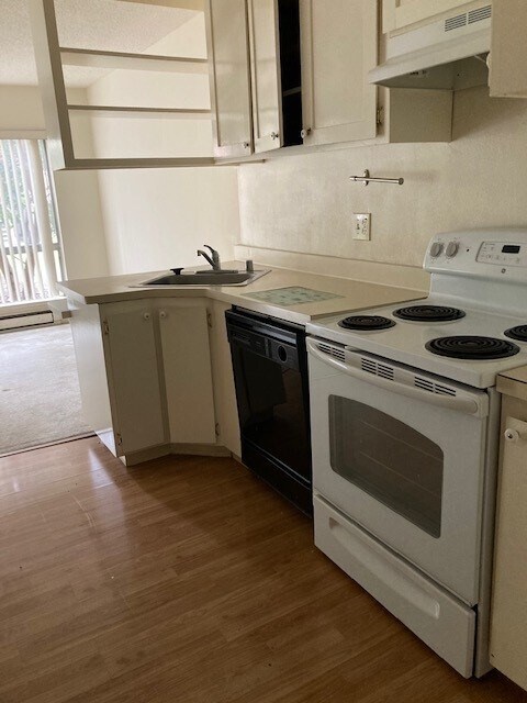 Foto del edificio - 121 Buckingham Dr