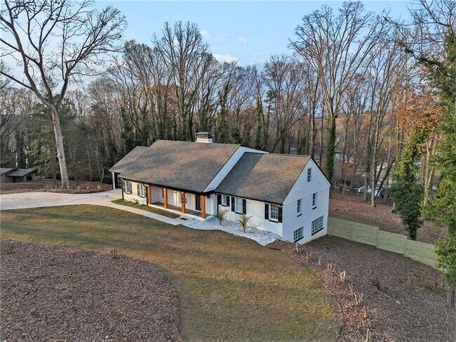 Foto del edificio - 788 Sherwood Rd N W