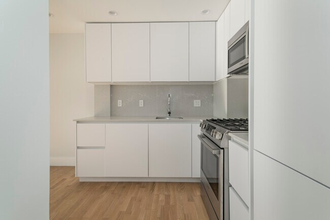 Foto del edificio - 1410 Columbia Rd