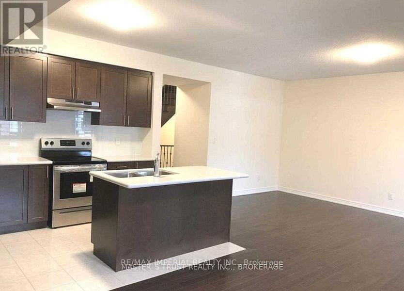 Primary Photo - 20 John Rudkin Ln