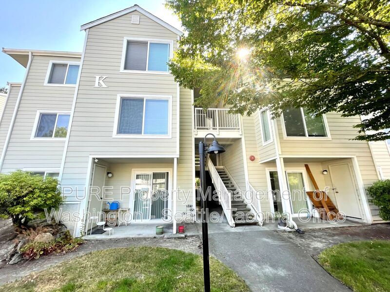 Foto principal - 975 Aberdeen Ave NE