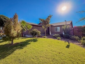 Building Photo - 1108 Honeybell Ct