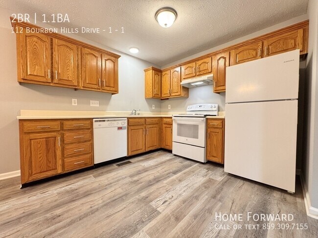 Foto del edificio - 112 Bourbon Hills Dr