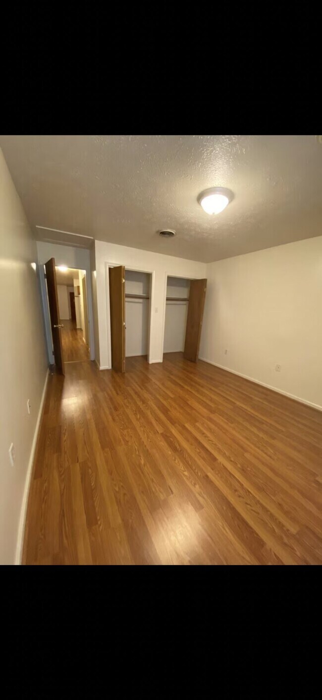 Foto del edificio - 2640 Valley Ave