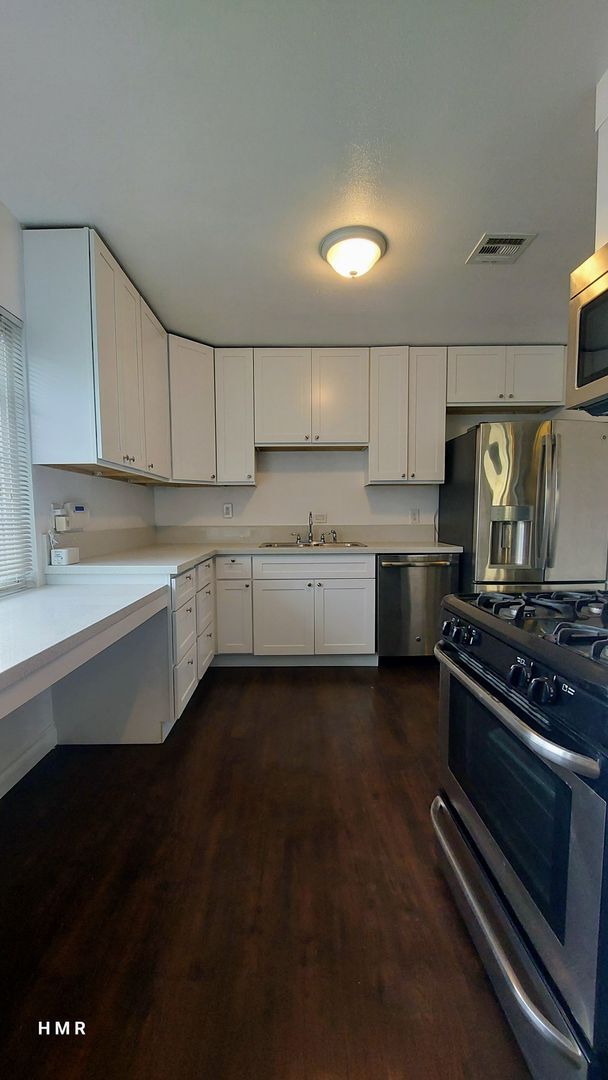 Building Photo - Beautiful home in Chino