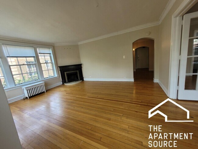 Foto del edificio - 913 Elmwood Ave