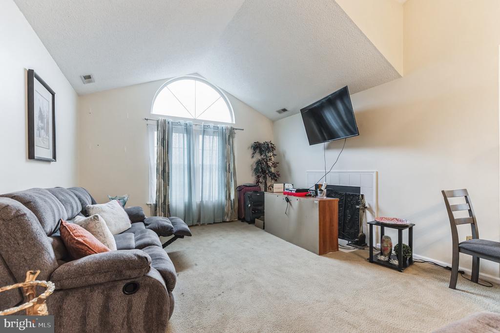 Foto principal - 3402 Waltham Ct