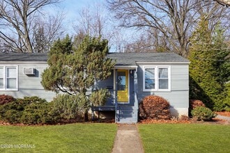 Building Photo - 29 Degraw Ave