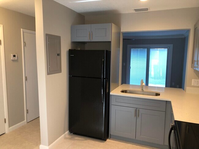 Building Photo - 5190 Breckenridge Pl